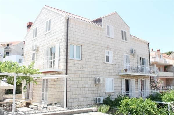 Villa Jozefina ดูบรอฟนิก ภายนอก รูปภาพ